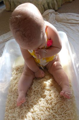 spaghetti sensitief spelen baby